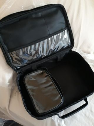 Maletín neceser negro