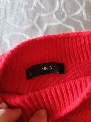 Jersey rojo Mango talla L

Mango oversize
