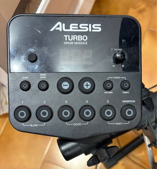 Módulo de Batería Electrónica Alesis Turbo