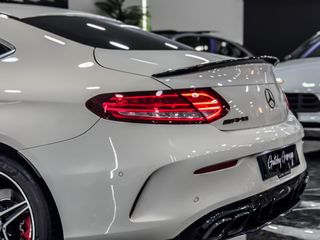 Mercedes-Benz Clase C COUPE 220D AMG 