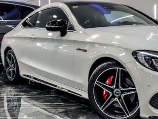 Mercedes-Benz Clase C COUPE 220D AMG 