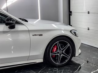 Mercedes-Benz Clase C COUPE 220D AMG 