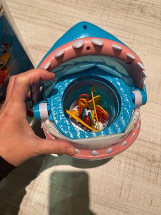 Juego de mesa Tiburos mandíbulas y boli loco 
