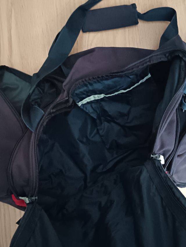 Bolsa deportiva Nike.