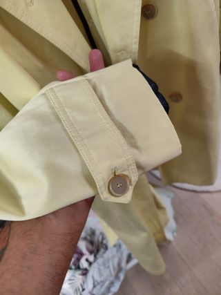 Gabardina Zara Hombre Amarilla