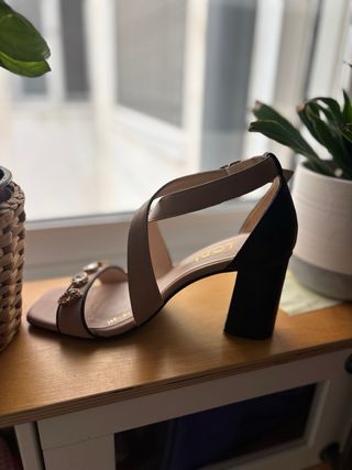 Sandalias Lodi Piel Talla 38 Beige/Oro un solo uso