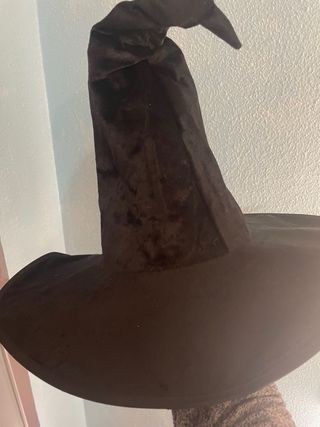 Gorro de bruja negro