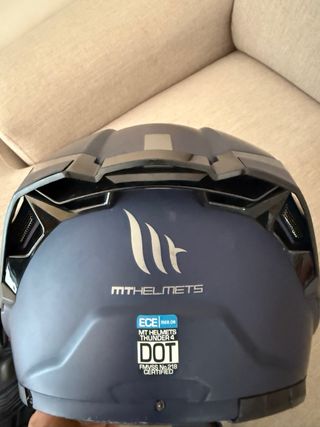 Casco MT Helmets y Guantes Armure Azul