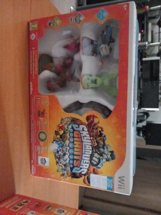 Skylanders Giants Starter Pack Nintendo 3DS...