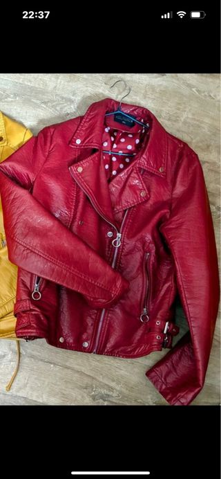 Cazadora polipiel roja