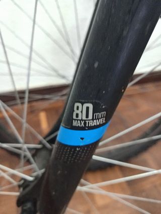 Bicicleta Rockrider L 27.5 y otra M 26