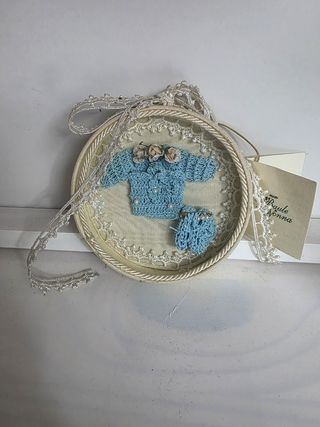 Quadretto nascita artigianale con vestitino