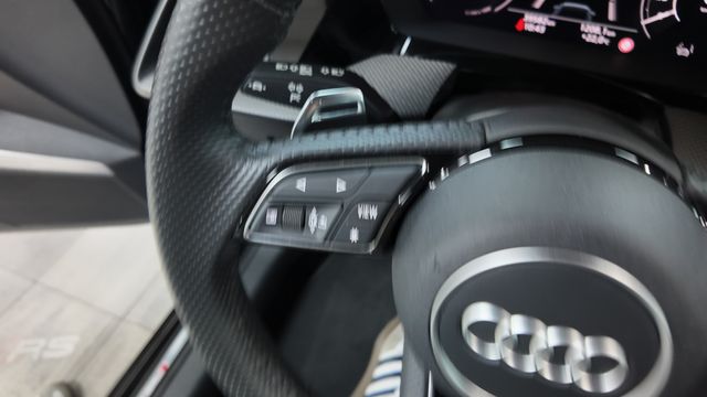 AUDI A3 RS3 Sportback TFSI quattro S tron