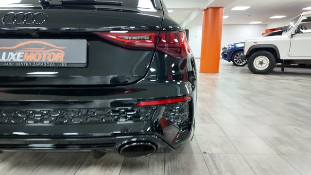 AUDI A3 RS3 Sportback TFSI quattro S tron