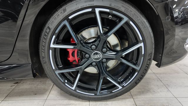 AUDI A3 RS3 Sportback TFSI quattro S tron