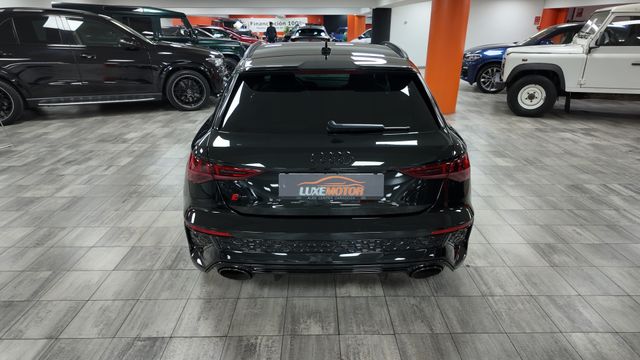 AUDI A3 RS3 Sportback TFSI quattro S tron