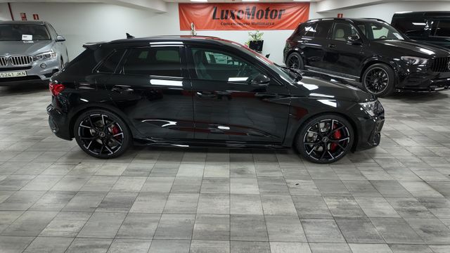 AUDI A3 RS3 Sportback TFSI quattro S tron