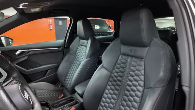 AUDI A3 RS3 Sportback TFSI quattro S tron