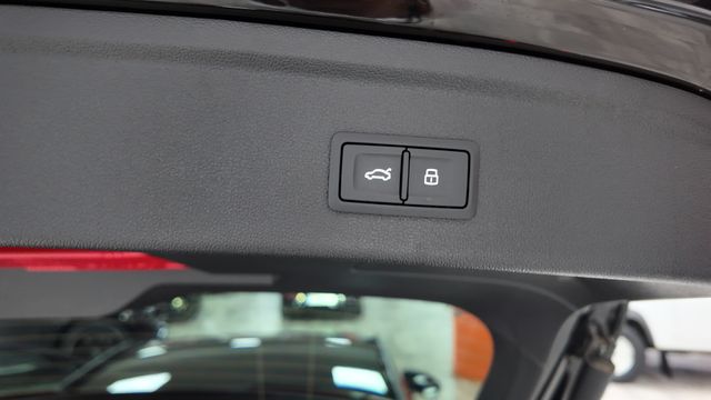 AUDI A3 RS3 Sportback TFSI quattro S tron