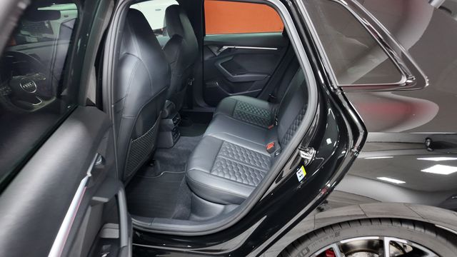 AUDI A3 RS3 Sportback TFSI quattro S tron