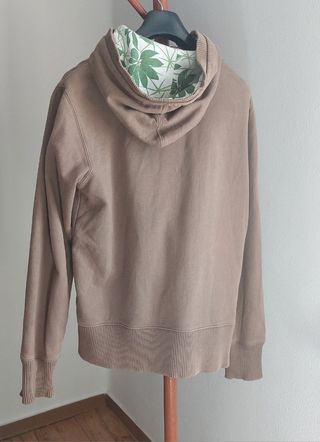 Sudadera Pull&Bear caqui con capucha