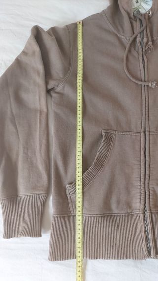 Sudadera Pull&Bear caqui con capucha