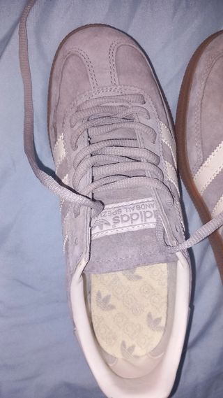 Zapatillas Adidas Beige/Gris