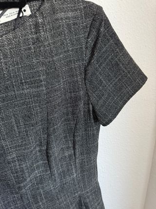 Vestido corto vuelo M Zara