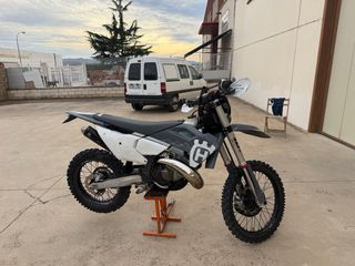 Husqvarna TE 300 Pro 2024 TBI