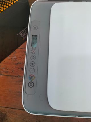 Impresora HP Gris y Blanca