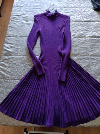 Vestido punto cuello vuelto morado