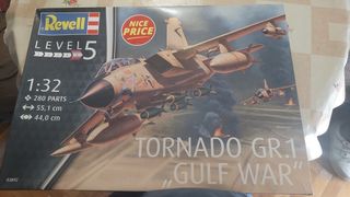 MAQUETA AVION