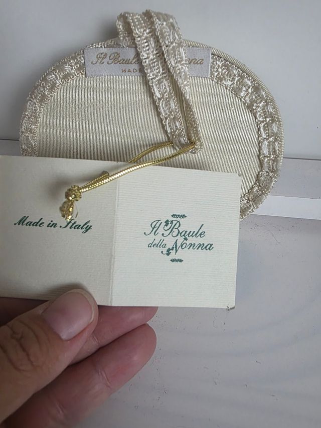 Quadretto nascita artigianale con vestitino