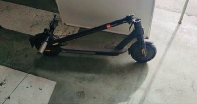 Patinete Eléctrico Xiaomi Mi Scooter