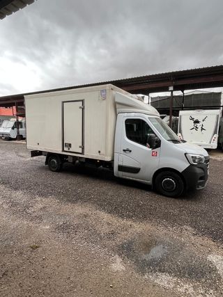 Renault Master 2024