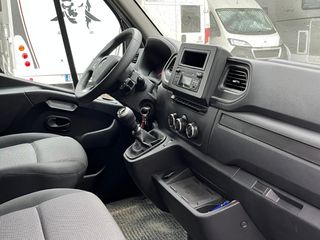 Renault Master 2024