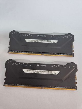 Corsair Vengeance RGB Pro 16GB (2x8GB) DDR4 RAM