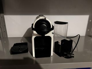 Cafetera Nespresso Krups Blanca