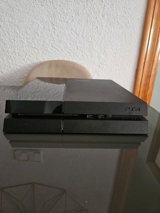 CONSOLA PS4 FAT Y MANDO
