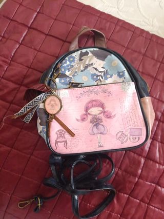 Mochila con estampado floral y muñeca de sweet Can