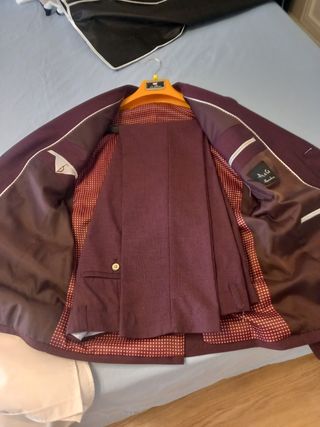 Traje y camisa 