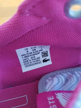 Zapatillas Lacoste grises y rosas