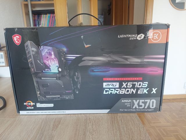 Placa Base MSI MPG X570S Carbon EK X