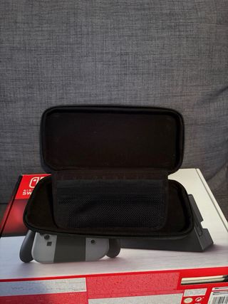 Nintendo Switch Console