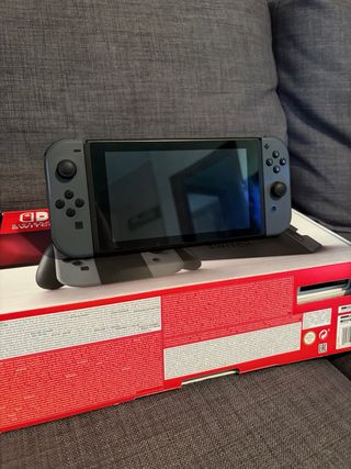 Nintendo Switch Console