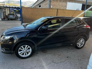 Nissan Qashqai 2015