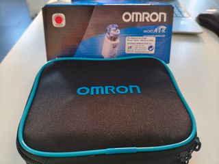 Nebulizador Omron Micro Air U22