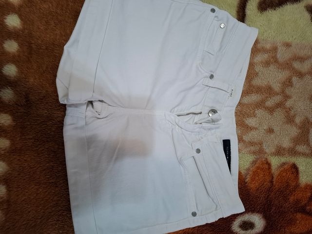 Pantaloncini Tommy Hilfiger bianchi taglia XS
