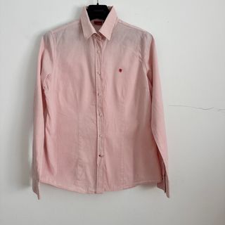 Camisa rosa às riscas