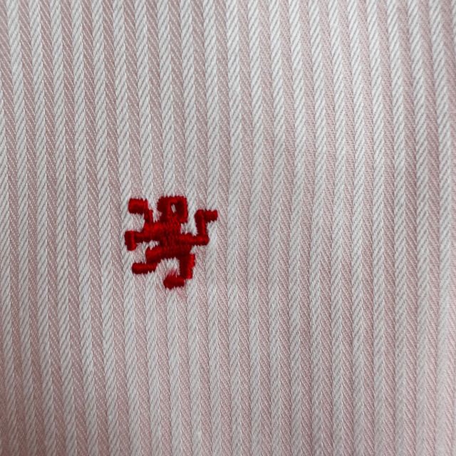 Camisa rosa às riscas